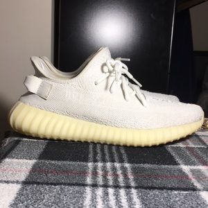 YEEZY BOOST 350 V2 “Creme”